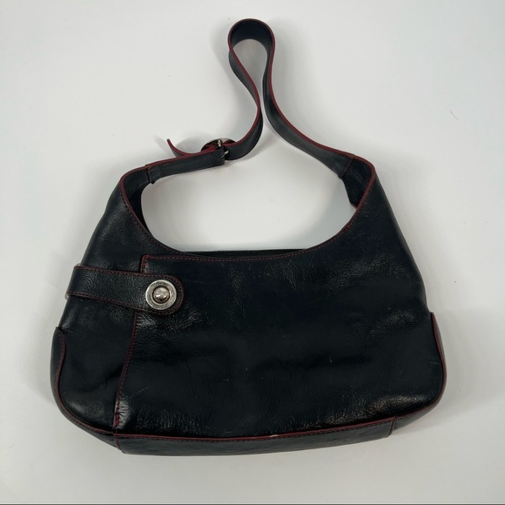 Wilsons Italian leather shoulder purse red lining
